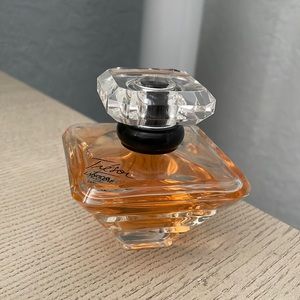 Lancôme Tresor Eau de Parfum 1.7 oz used